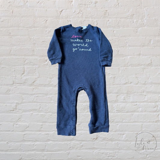 Joe Fresh “love makes the workd go ‘round” One Piece Outfit | 18-24 M