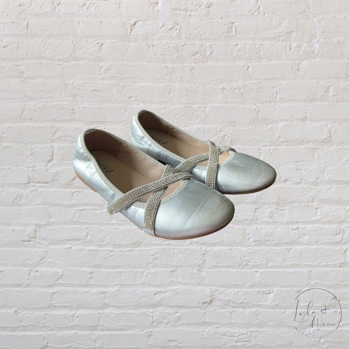 Silver Rhinestone Ballet Flats | Big Kid 1.5