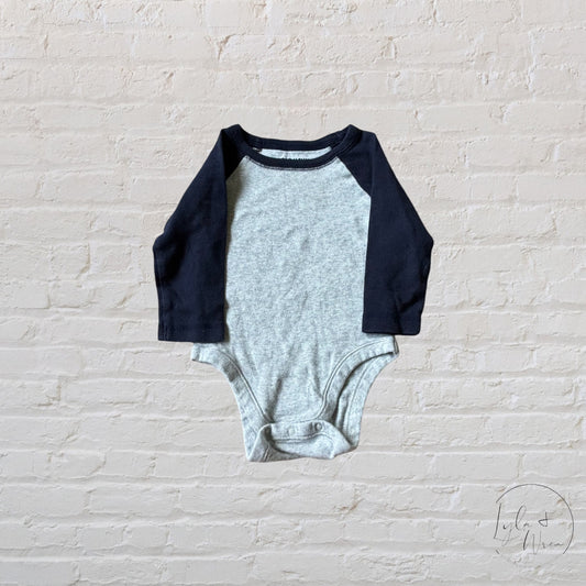 Old Navy Bodysuit | 6-12 M