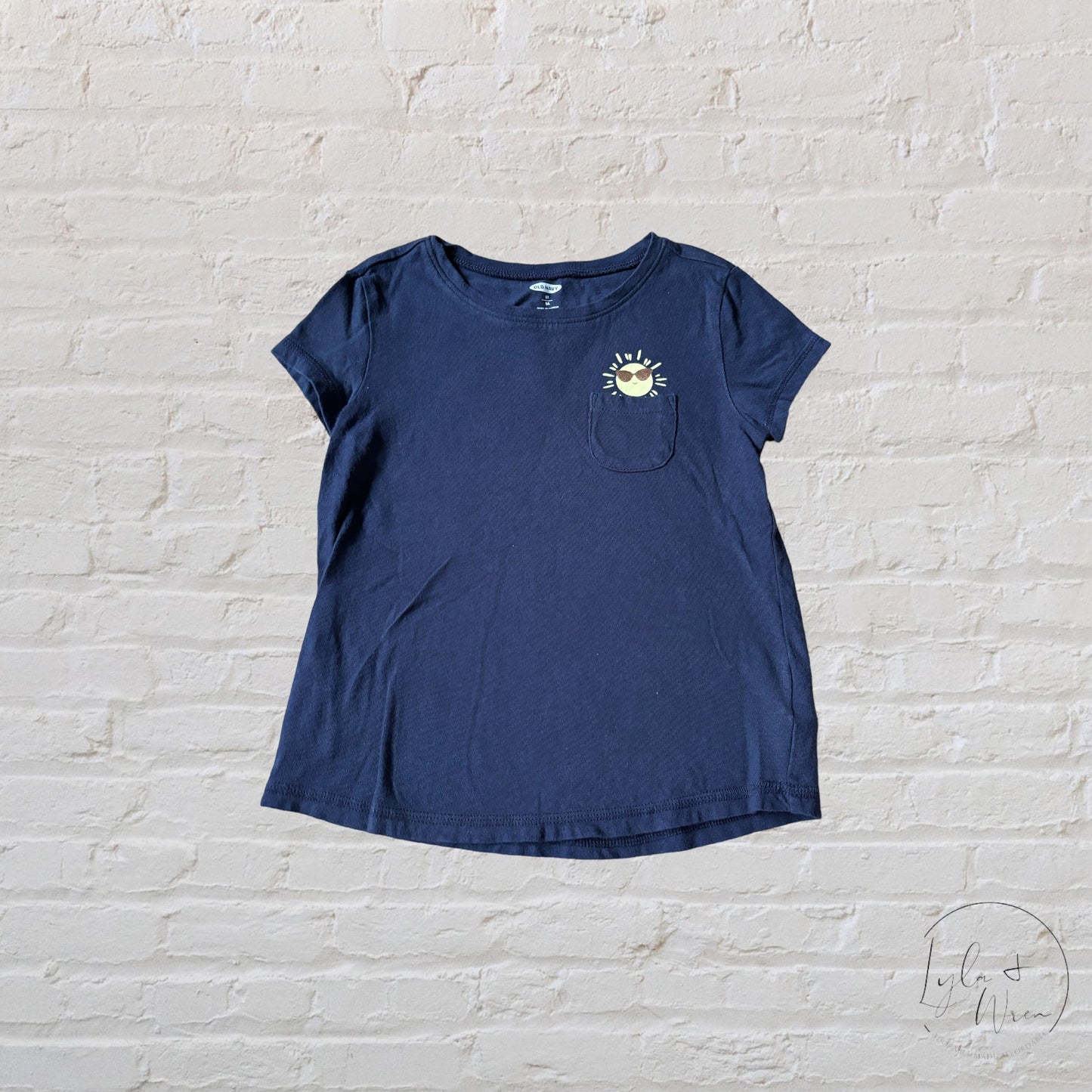 Old Navy Sunshine Pocket T-Shirt | 5T