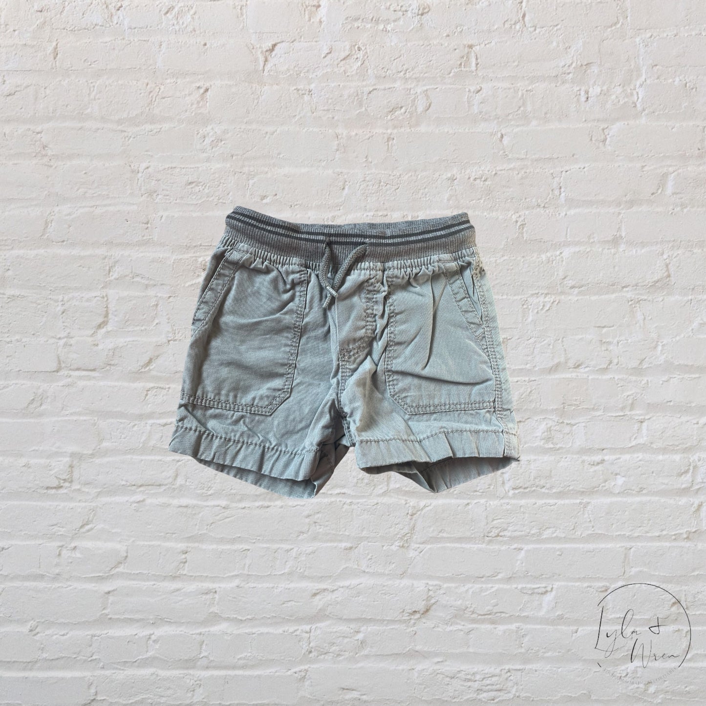 Oshkosh B'gosh Grey Shorts | 12 M