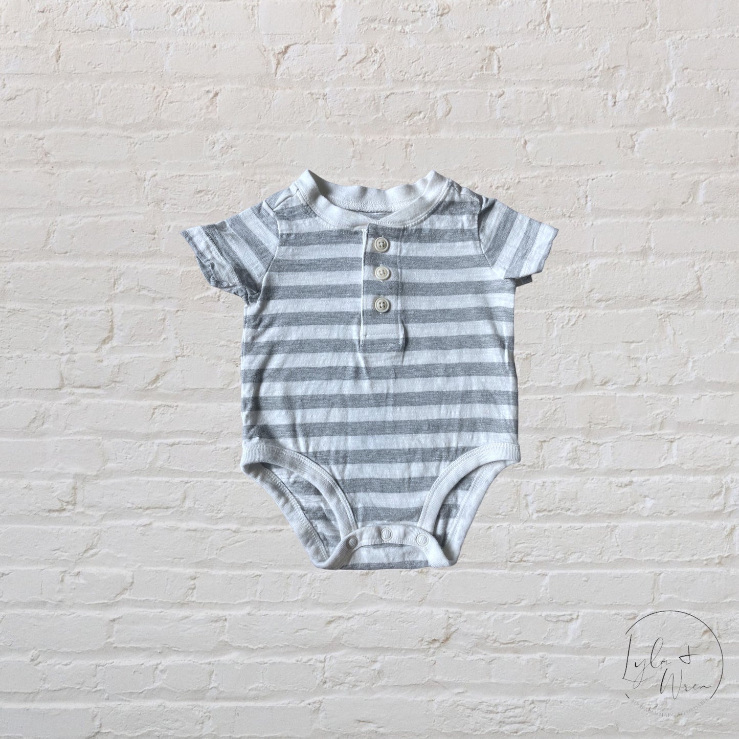 Oshkosh Henley Bodysuit | 3 M