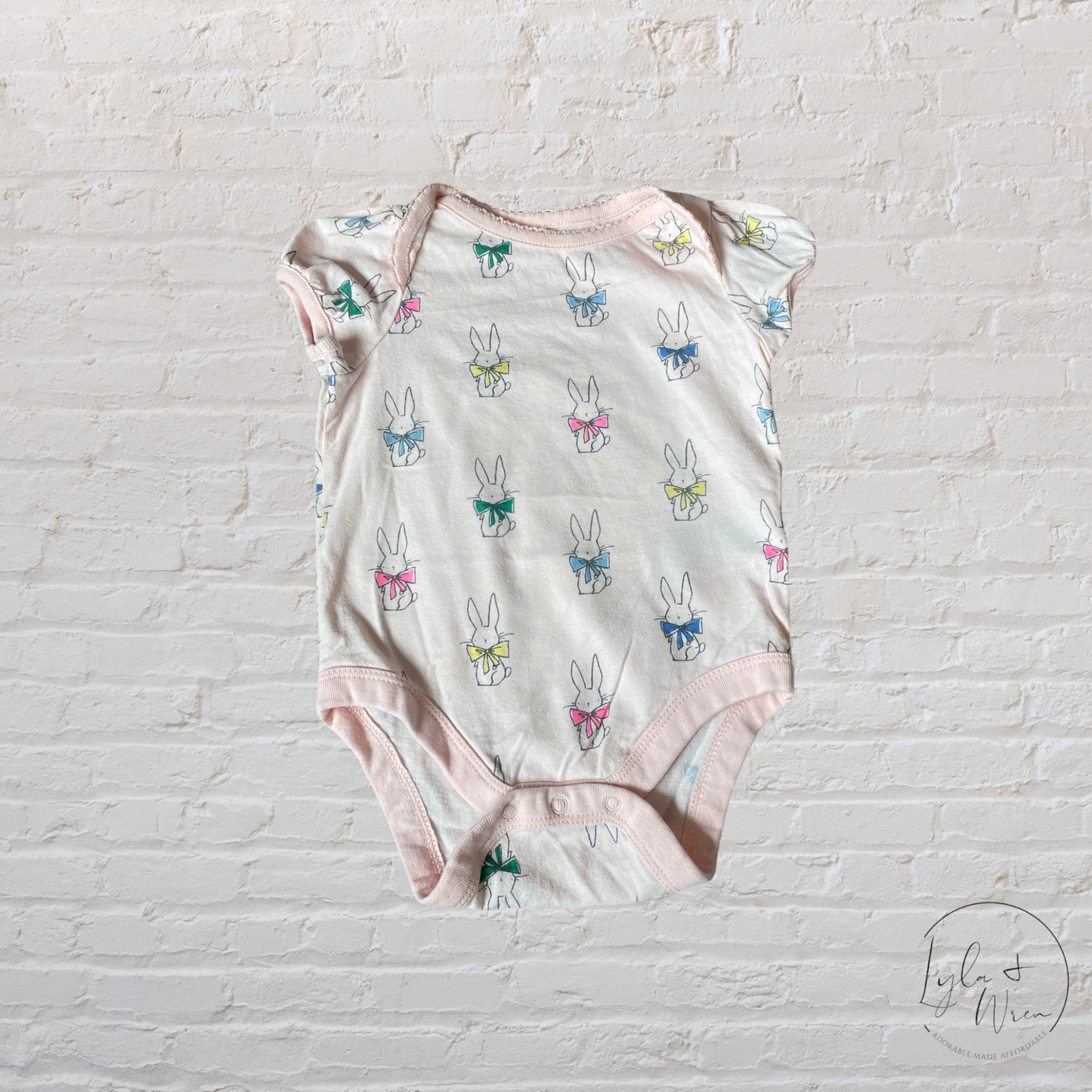 Gap Bunnies + Bowties Bodysuit | 3-6 M