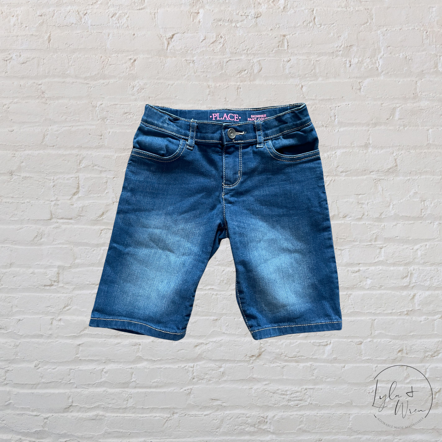 The Children’s Place Mid Length Shorts | 6X/7