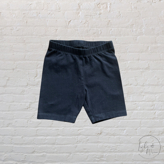 The Children’s Place Black Shorts | 2T