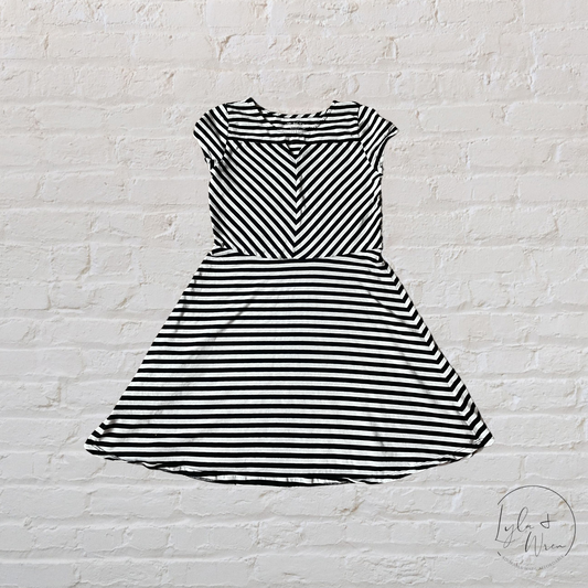 Black+White Striped Dress | 10/12