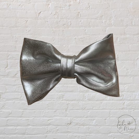 Shiny Silver Bow Clip | 5.5 INCH