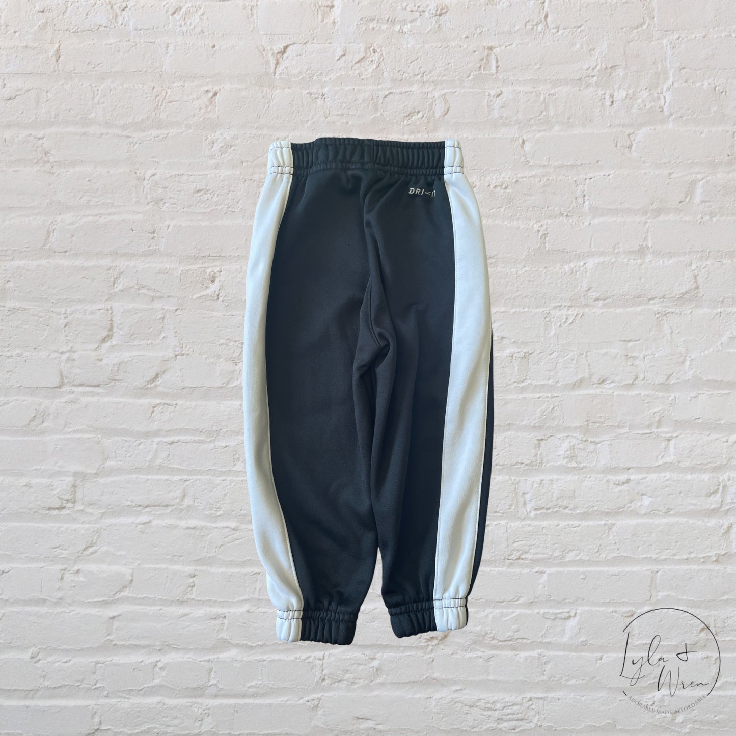 Nike Dri-Fit Joggers | 18 M